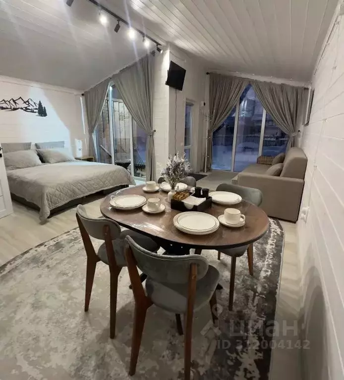 Дом в Карачаево-Черкесия, Зеленчукский район, с. Архыз  (38 м) - Фото 1