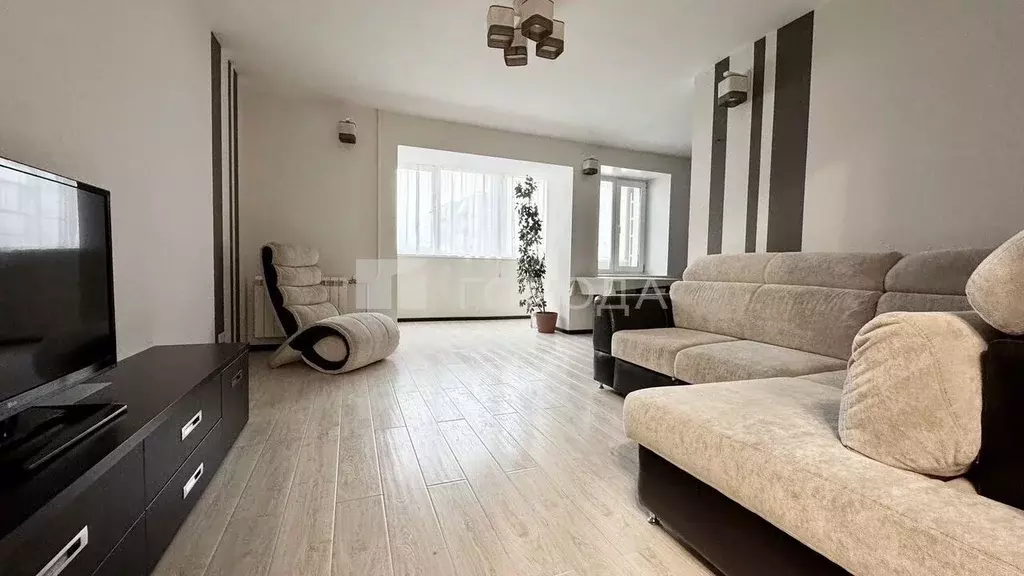 2-к кв. Новосибирская область, Новосибирск ул. Крылова, 64А (77.0 м) - Фото 1