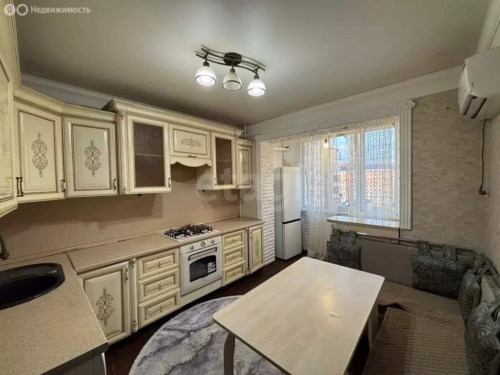 3-комнатная квартира: Каспийск, проспект М. Омарова, 4 (75 м) - Фото 2