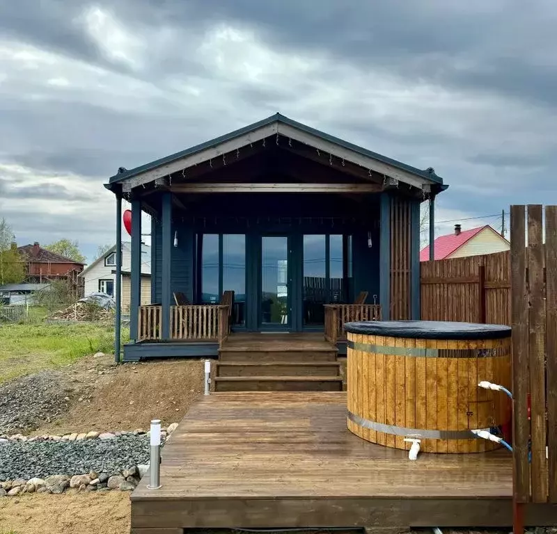Дом в Карелия, Петрозаводск ул. Макарова, 4 (48 м) - Фото 1