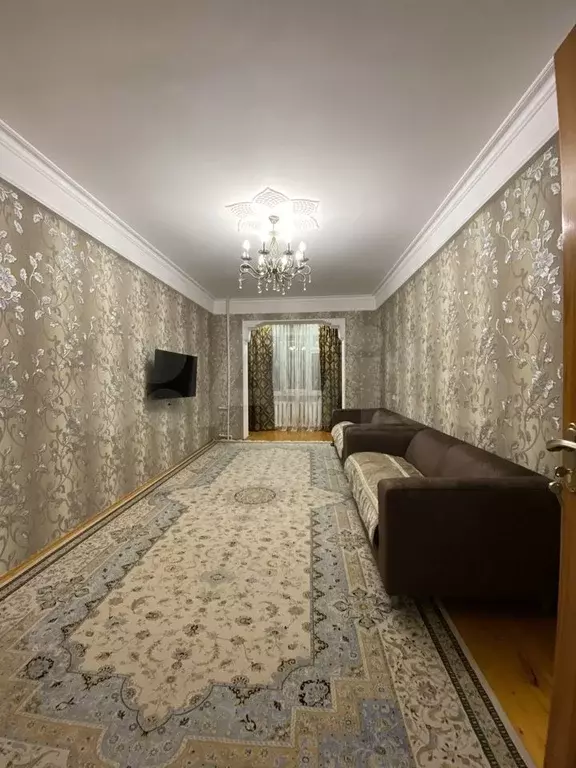 3-к. квартира, 80 м, 2/9 эт. - Фото 0