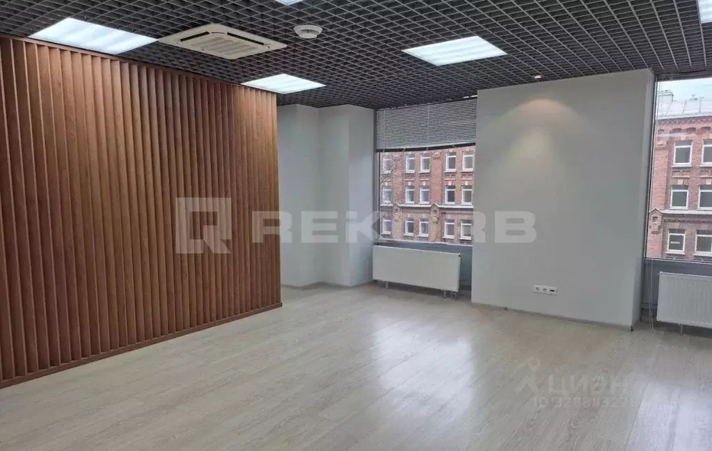 Офис в Санкт-Петербург Петроградская наб., 22 (87 м) - Фото 2