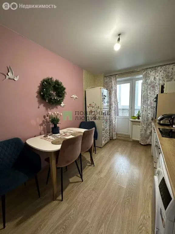 2-комнатная квартира: Ижевск, Курортная улица, 10 (53.5 м) - Фото 1