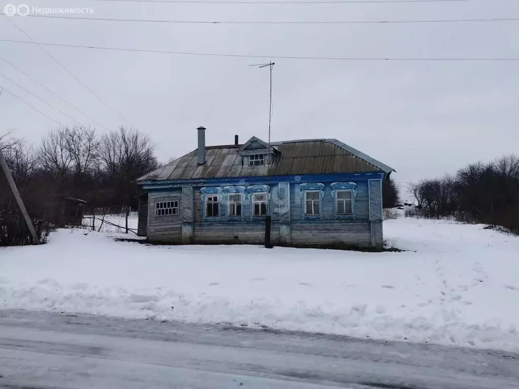 Дом в село Новое Иванцево, улица 60 лет СССР (75 м) - Фото 1