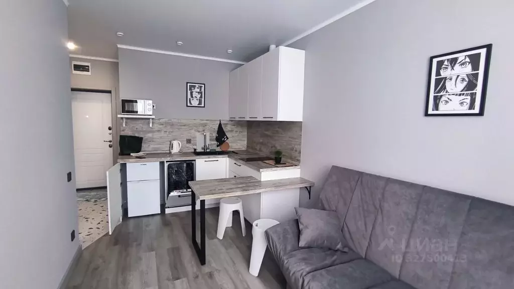 1-к кв. Тюменская область, Тюмень Новгородская ул., 22 (32.0 м) - Фото 1