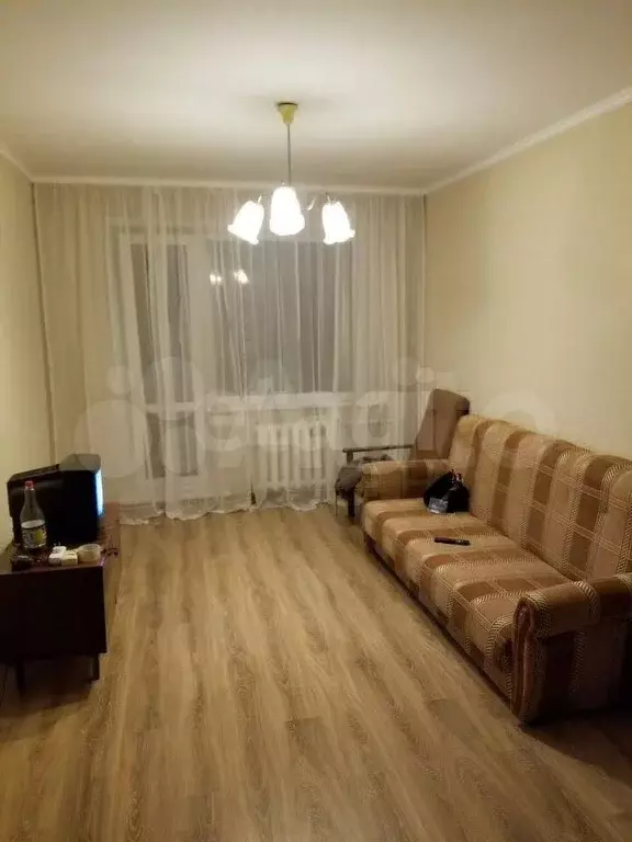 1-к. квартира, 31,7 м, 2/9 эт. - Фото 0