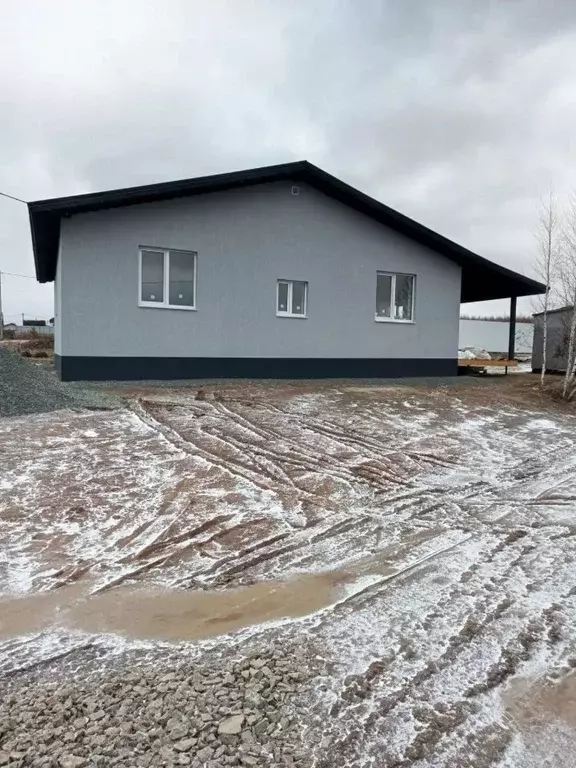 Дом в Свердловская область, Екатеринбург муниципальное образование, ... - Фото 1