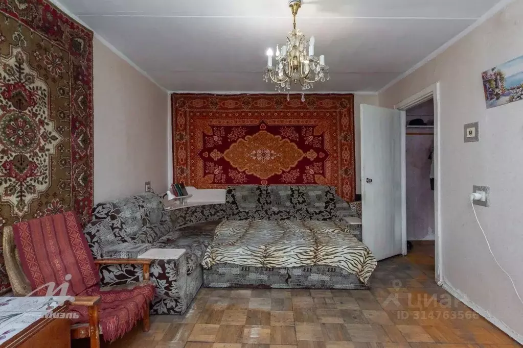 2-к кв. Алтайский край, Барнаул ул. Чкалова, 89 (49.2 м) - Фото 1