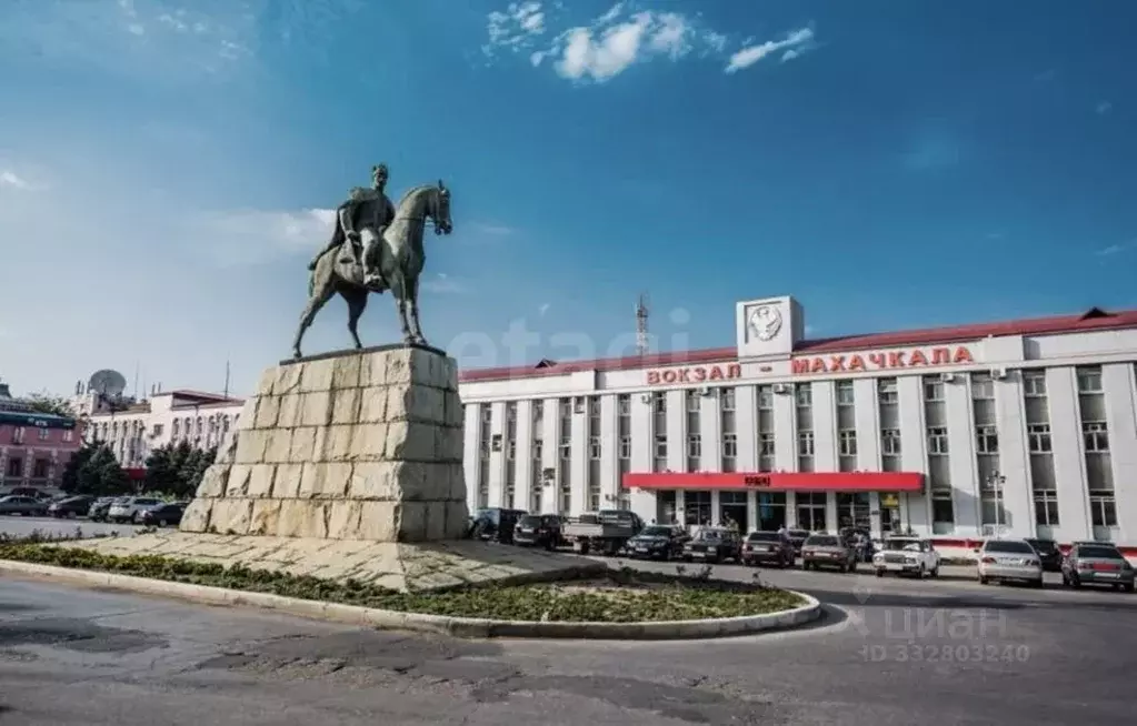 2-к кв. Дагестан, Махачкала ул. Эмирова, 17 (40.0 м) - Фото 1