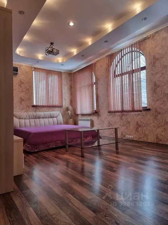 2-к кв. Крым, Симферополь ул. Горького, 28 (70.0 м) - Фото 2