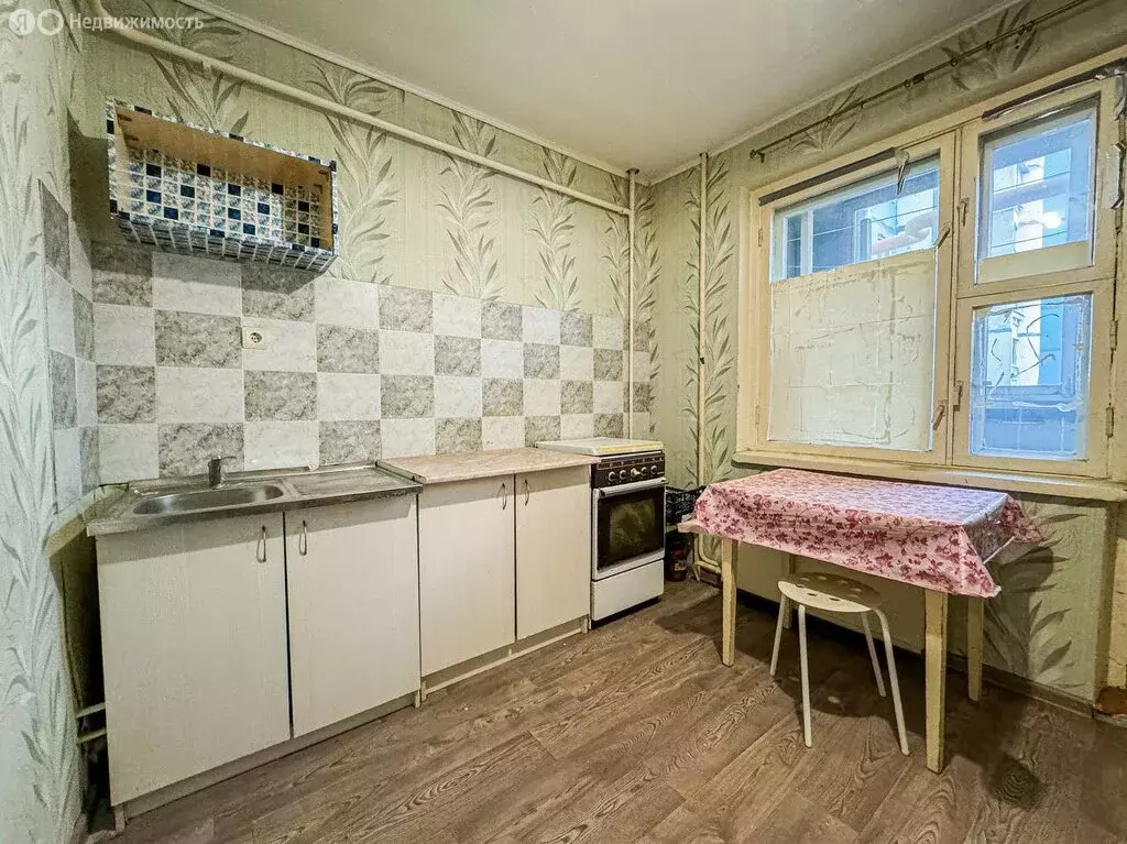 3-комнатная квартира: Самара, улица Аминева, 19 (67 м) - Фото 0