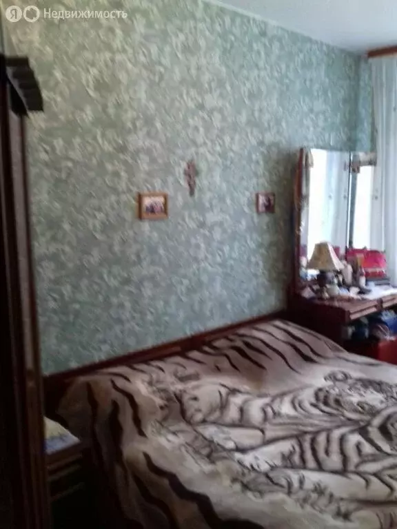 3-комнатная квартира: село Лесниково, микрорайон КГСХА, 5 (63 м) - Фото 1
