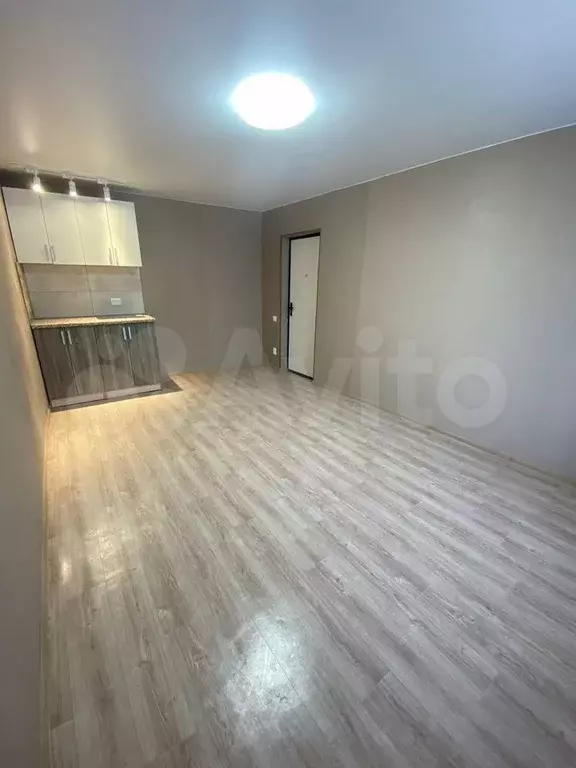 Комната 18 м в 8-к., 7/9 эт. - Фото 0