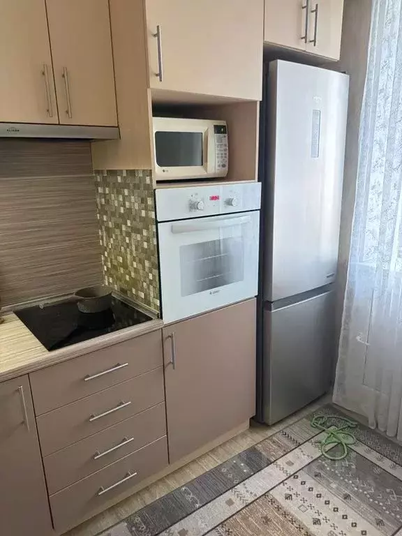 2-к кв. Мурманская область, Мурманск Ленинградская ул., 24 (51.0 м) - Фото 1