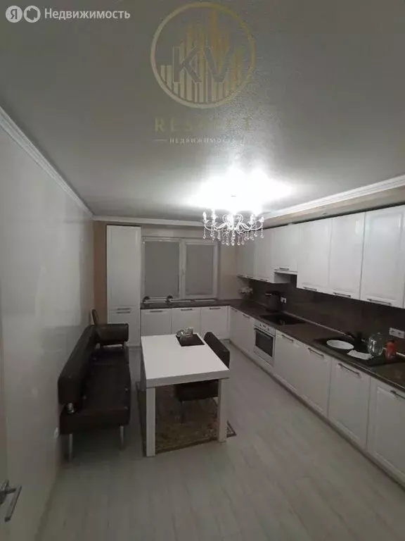 3-комнатная квартира: Пятигорск, Первомайская улица, 2к2 (90 м) - Фото 0