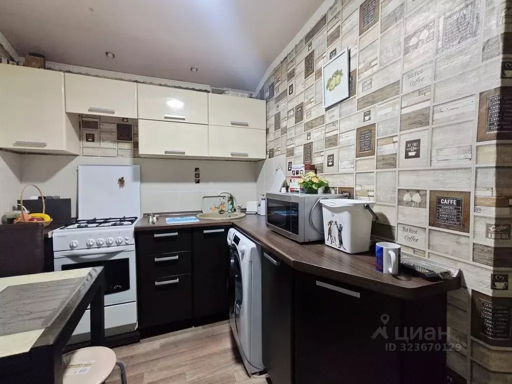 2-к кв. Пензенская область, Пенза просп. Победы, 128 (43.2 м) - Фото 2