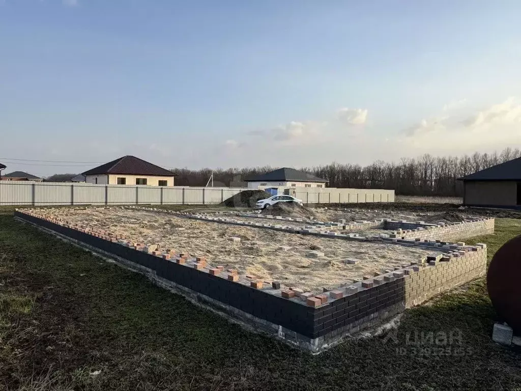 Участок в Белгородская область, Белгородский район, Разумное рп ул. ... - Фото 1