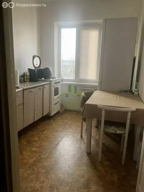 3-комнатная квартира: Улан-Удэ, проспект Строителей, 28 (58 м) - Фото 1