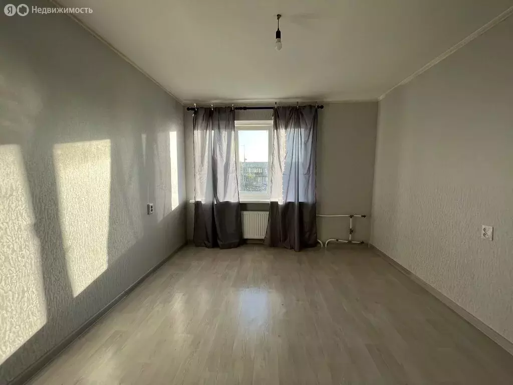 1к в 7-комнатной квартире (16.3 м) - Фото 0