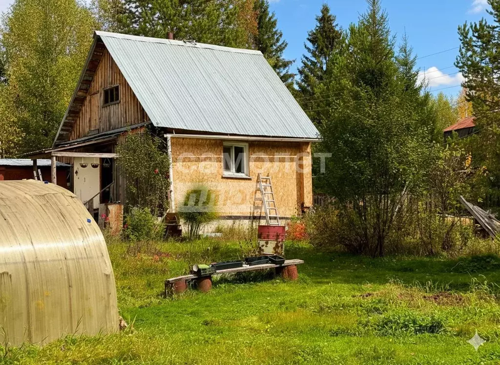 Дом в Пермский край, Березники муниципальный округ, пос. Дзержинец ул. ... - Фото 1