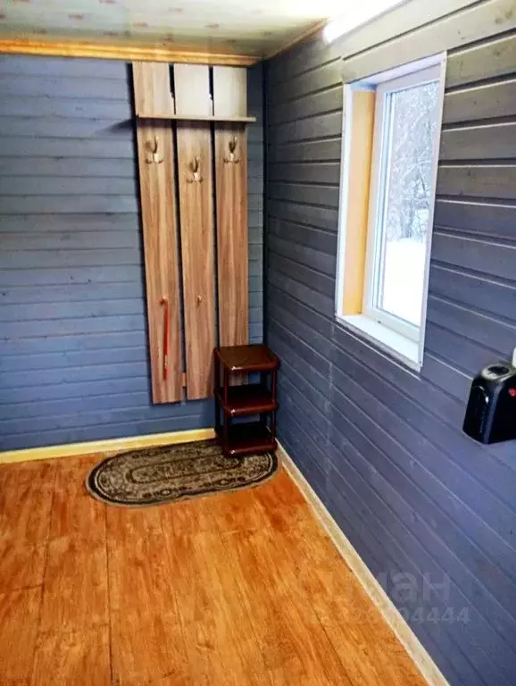 Дом в Ленинградская область, Лодейнопольский район, пос. Свирьстрой ... - Фото 2