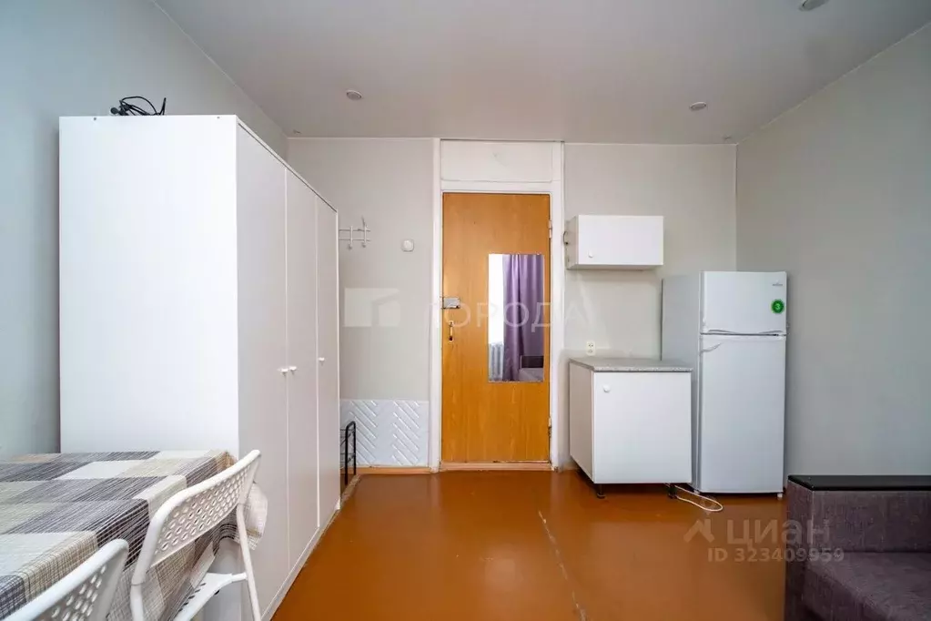 Комната Новосибирская область, Новосибирск ул. Ломоносова, 59 (12.9 м) - Фото 1