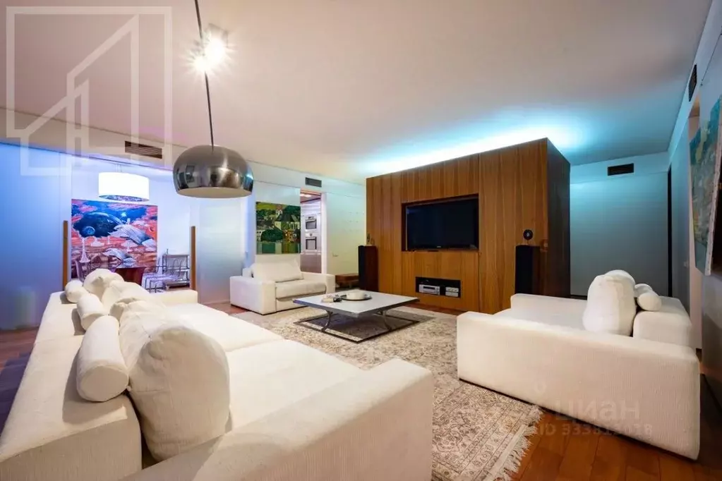 5-к кв. Москва Страстной бул., 10к1 (180.0 м) - Фото 1