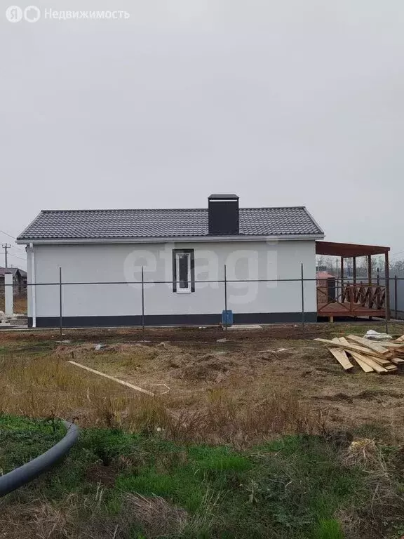 Дом в Октябрьский, коттеджный посёлок Любовь, Бирюзовая улица (100 м) - Фото 2