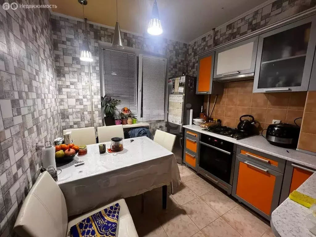 2-комнатная квартира: Симферополь, улица Куйбышева, 19 (49 м) - Фото 2