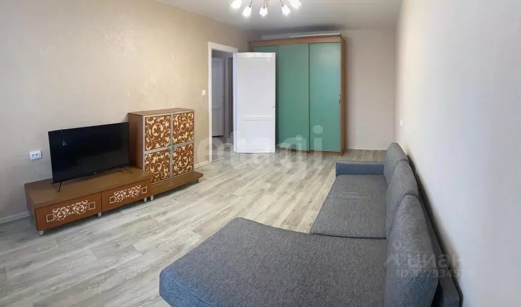 1-к кв. Вологодская область, Череповец Октябрьский просп., 83 (35.5 м) - Фото 1