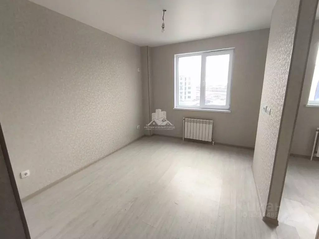 Студия Белгородская область, Белгород ул. Семейная, 37 (27.0 м) - Фото 1