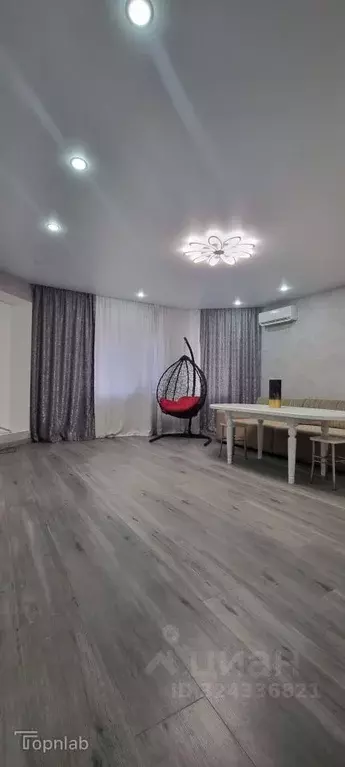 3-к кв. Астраханская область, Астрахань ул. Валерии Барсовой, 16 ... - Фото 1