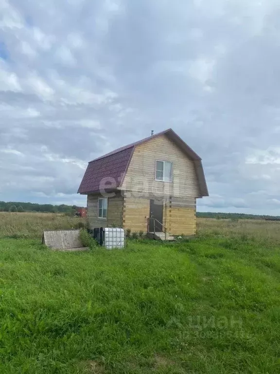 Дом в Новгородская область, Чудовский район, Трегубовское с/пос, д. ... - Фото 0