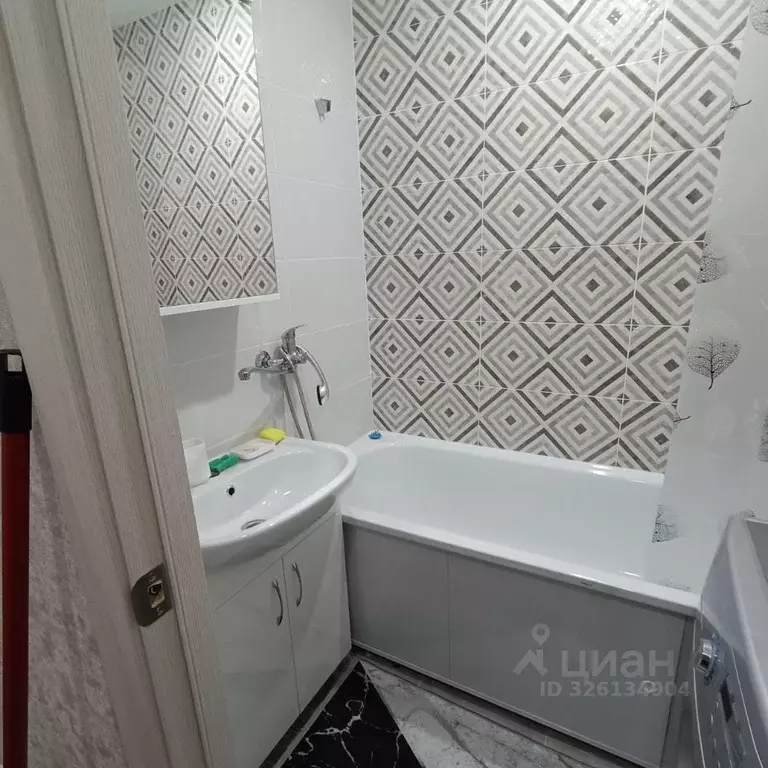 1-к кв. Чувашия, Чебоксары ул. Кадыкова, 32 (34.0 м) - Фото 1