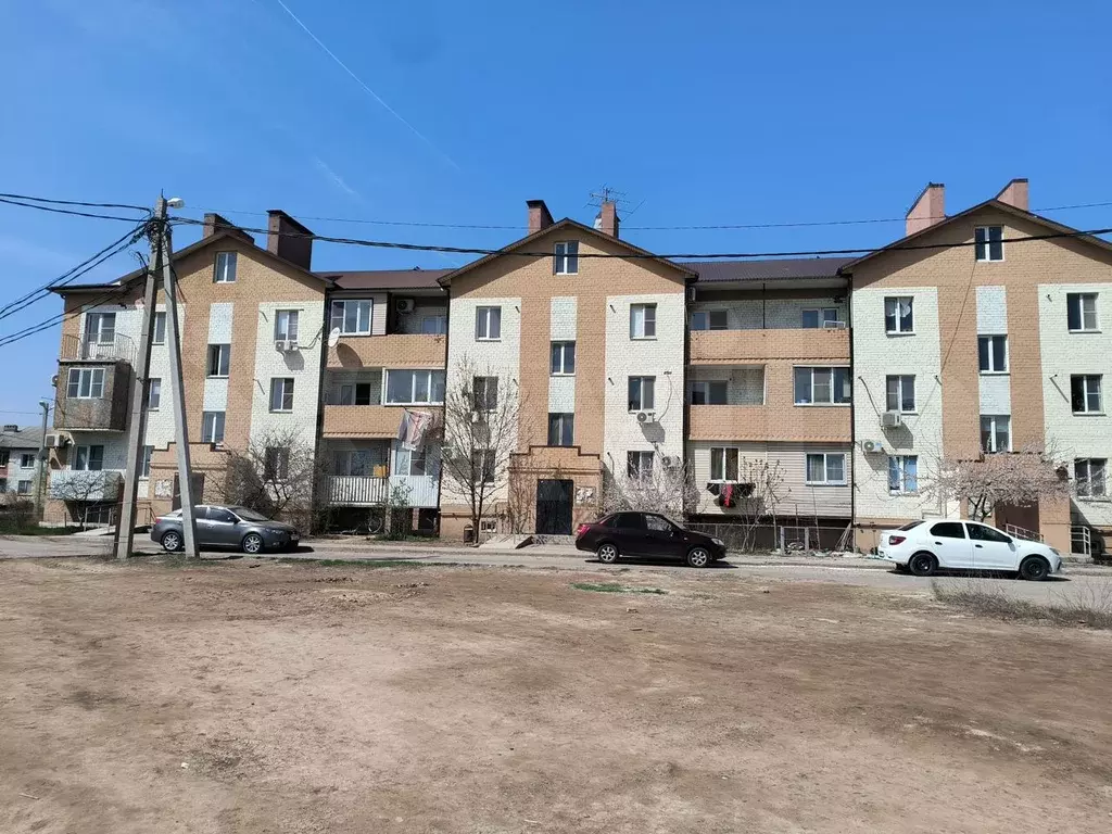 2-к. квартира, 50 м, 1/3 эт. - Фото 1