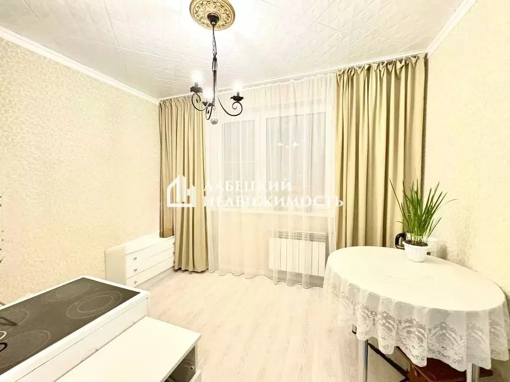 3-к кв. Москва Коктебельская ул., 4К2 (74.1 м) - Фото 1