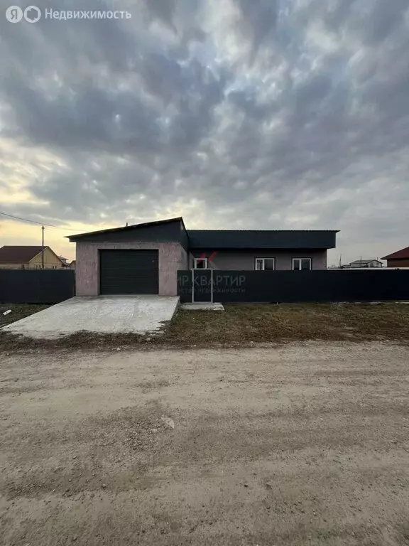 Дом в Усть-Абаканский район, деревня Чапаево (170 м) - Фото 2