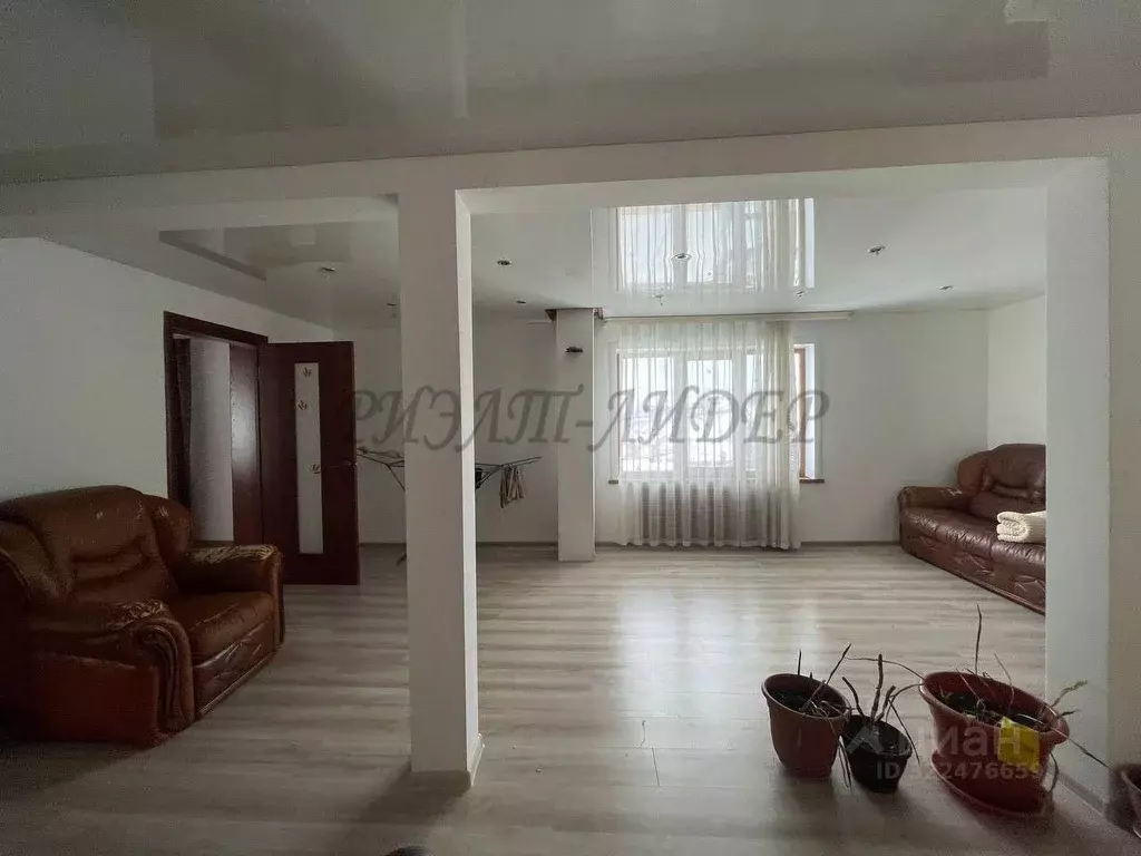 Дом в Алтай, Горно-Алтайск ул. Ткацкая (150 м) - Фото 1