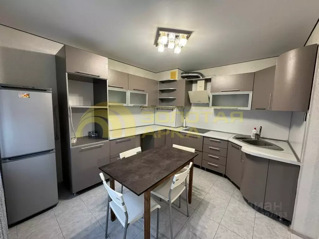 3-к кв. Краснодарский край, Крымск Надежда мкр, ул. Надежды, 2 (85.7 ... - Фото 1