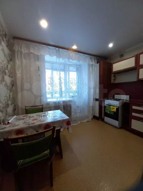 1-к. квартира, 38 м, 4/9 эт. - Фото 1