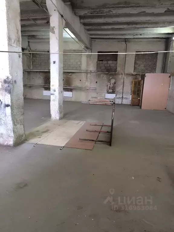 Помещение свободного назначения в Московская область, Клин ... - Фото 1