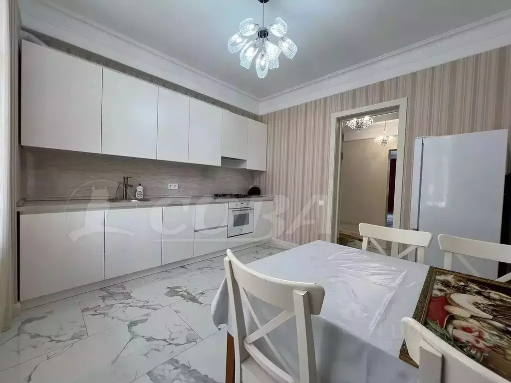 3-к кв. Дагестан, Махачкала ул. Белиджинская, 3 (98.0 м) - Фото 1