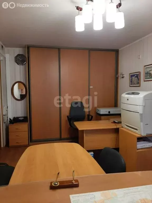 4-комнатная квартира: Якутск, улица Дзержинского, 26/1 (71.2 м) - Фото 2