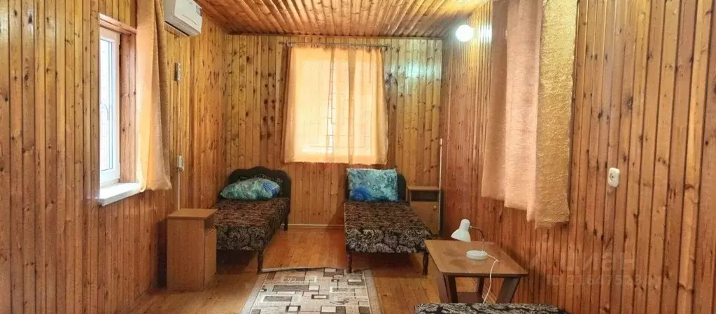 Дом в Краснодарский край, Темрюкский район, Голубицкое с/пос, ... - Фото 1