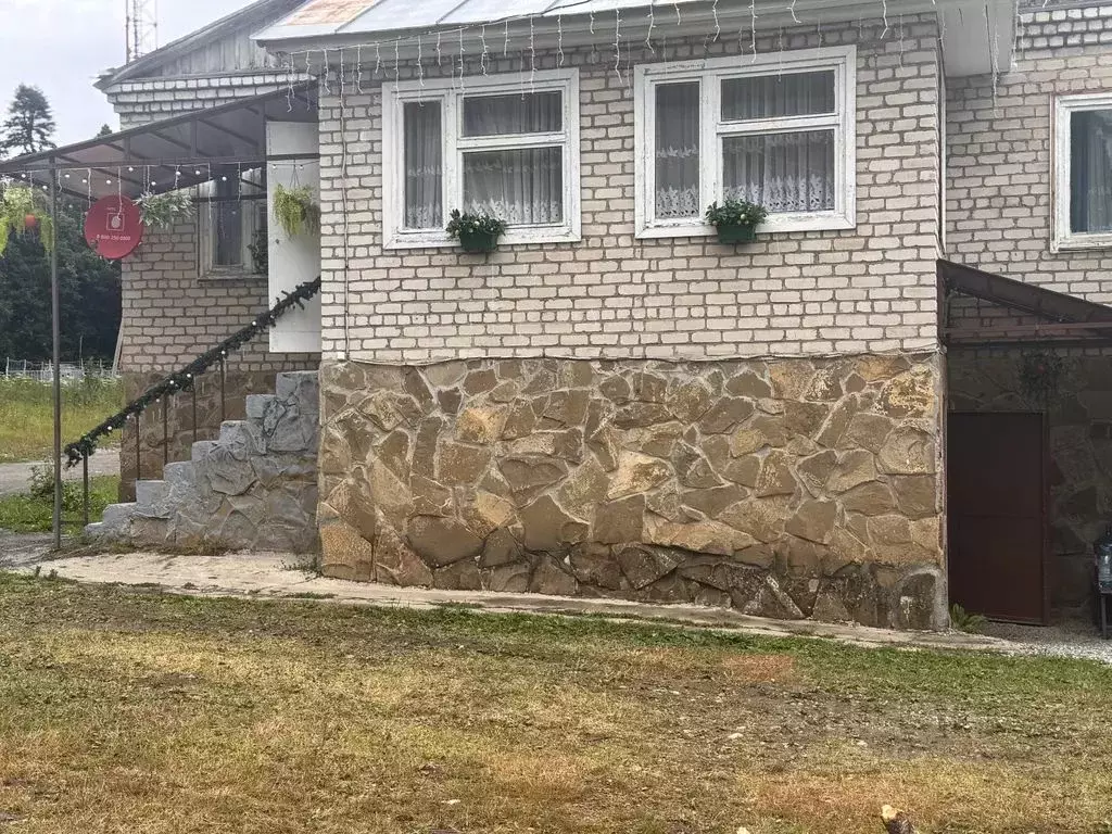 Комната Карачаево-Черкесия, Зеленчукский район, с. Архыз, пос. ... - Фото 2