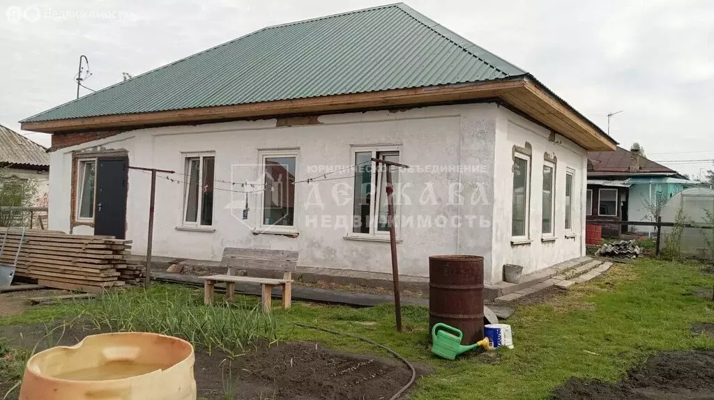 Дом в Кемерово, улица 1905 года (65 м) - Фото 0