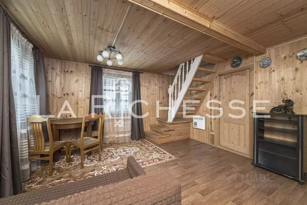 Дом в Калужская область, Малоярославецкий муниципальный округ, ... - Фото 2