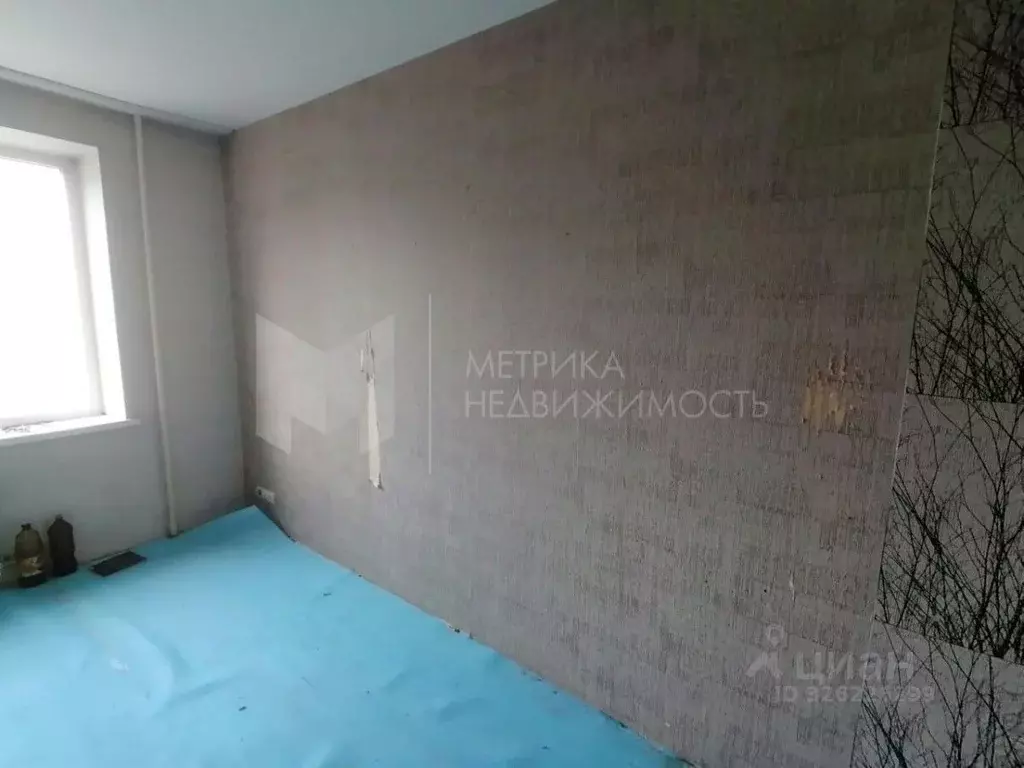 3-к кв. Тюменская область, Тюмень ул. Малыгина, 14к3 (92.6 м) - Фото 1