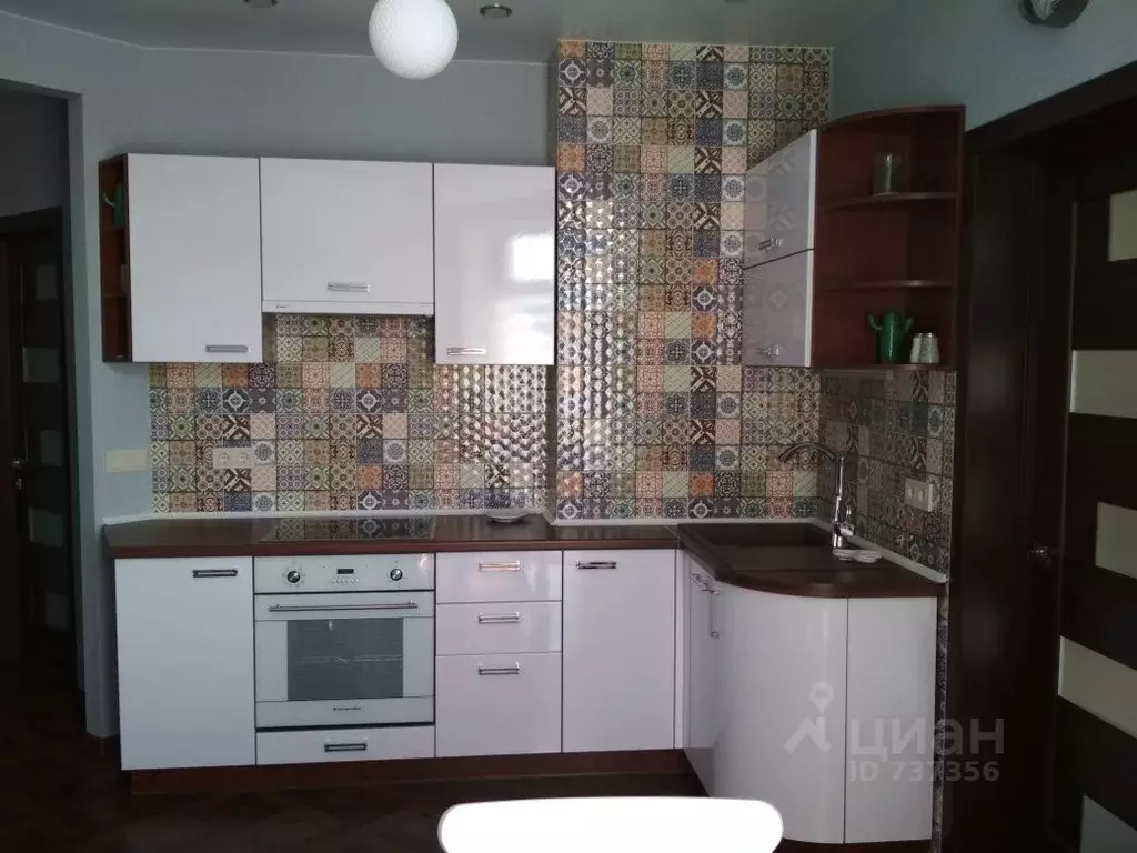2-к кв. Севастополь проезд Рубежный, 28 (55.0 м) - Фото 0