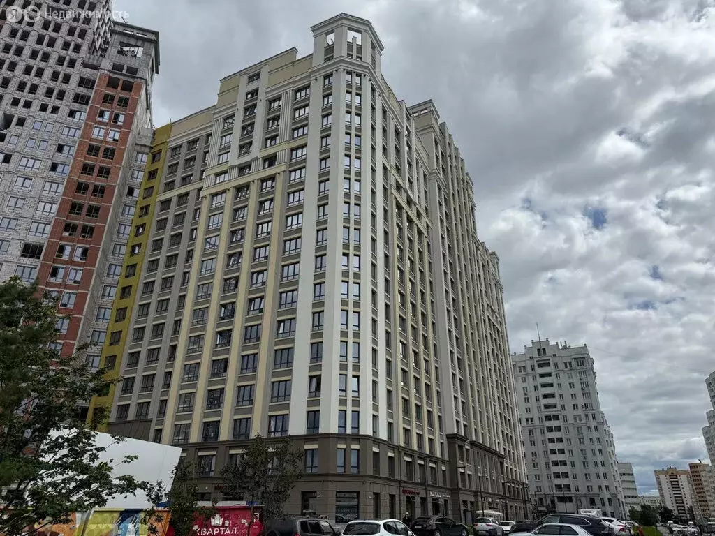 2-комнатная квартира: Екатеринбург, улица Щорса, 53 (75.8 м) - Фото 0